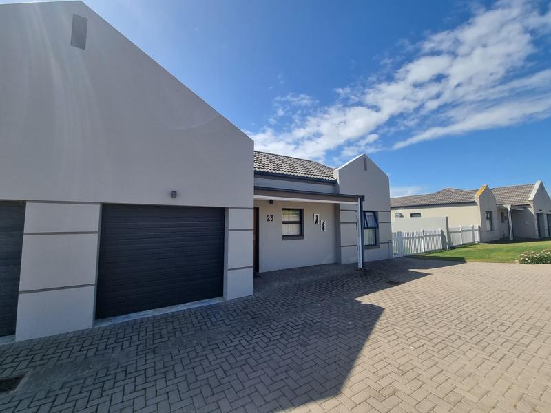 2 Bedroom Property for Sale in Reebok Western Cape